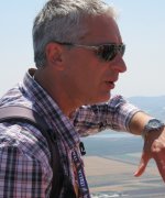 Guide Борис Дибнер